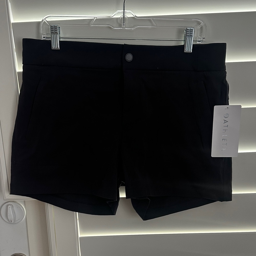 Athleta Women's Trekkie Black Shorts “4